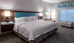 Hampton_Inn_KingBed