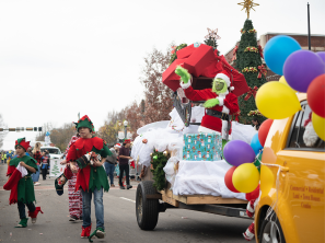 Holiday Stroll parade applicants and volunteers